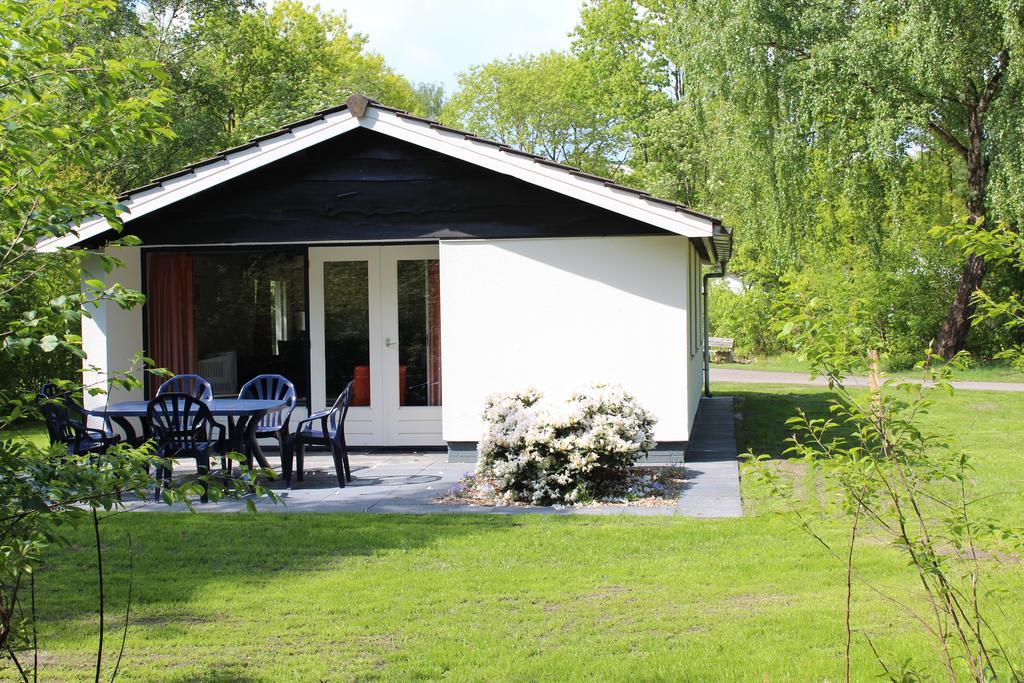 Vakantiepark Westerbergen Echten  Exterior photo